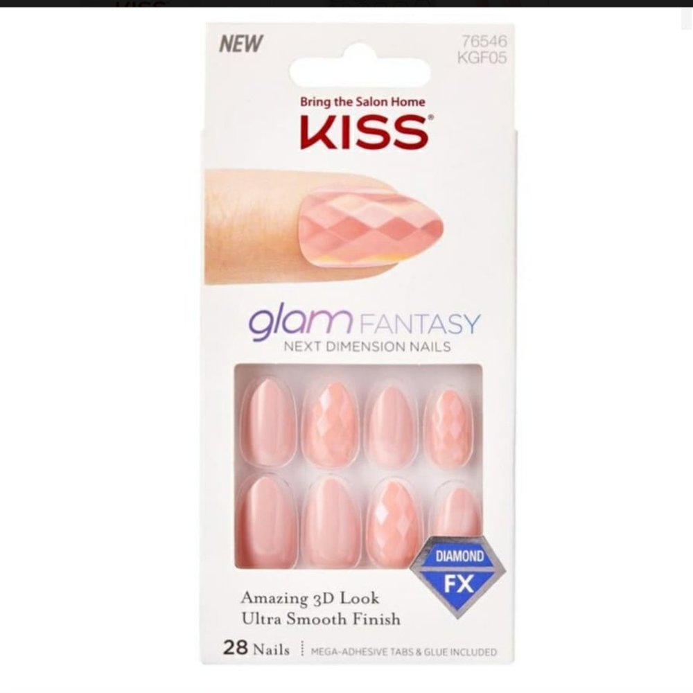 202.  Kiss Glam Fantasy Next Dimension Nails - 76546